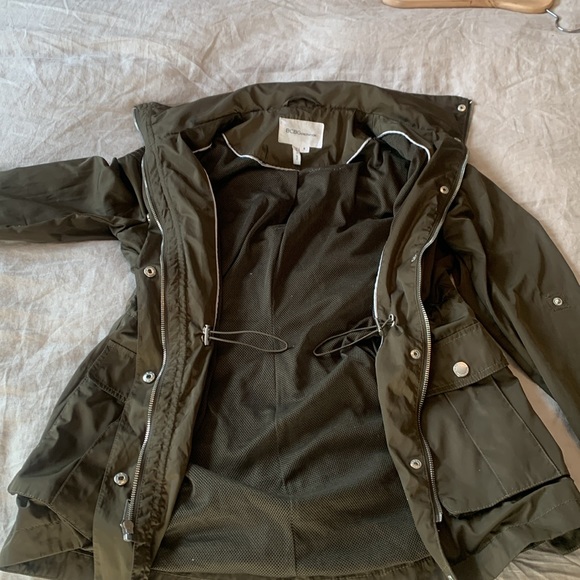 Rain Jacket - Windbreaker S - Picture 7 of 8